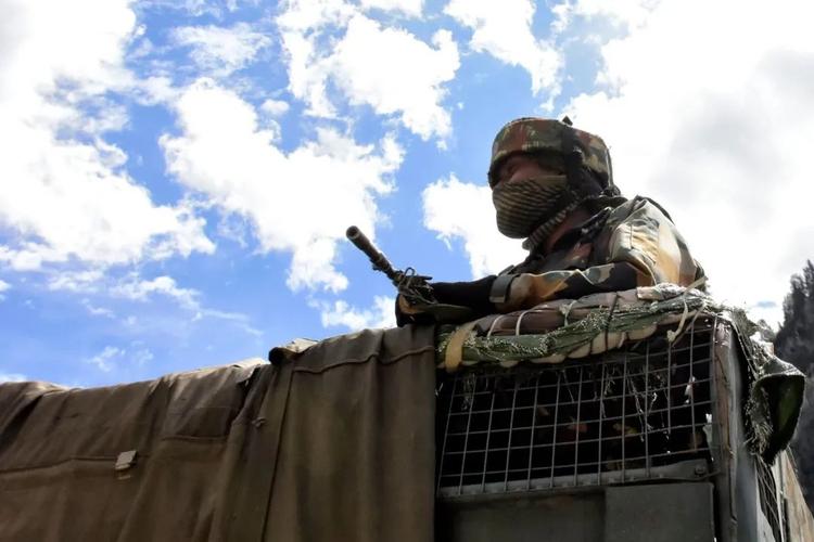 中印边境局势紧张（中印边境形势紧张）中印边境形势紧张