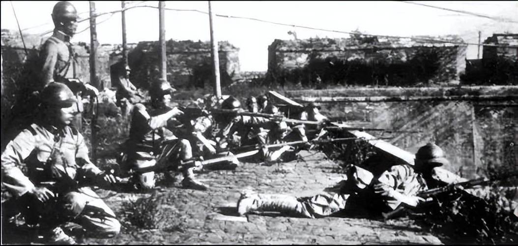 中东路事变苏军指挥官（苏联中东路战争）苏联中东路战争