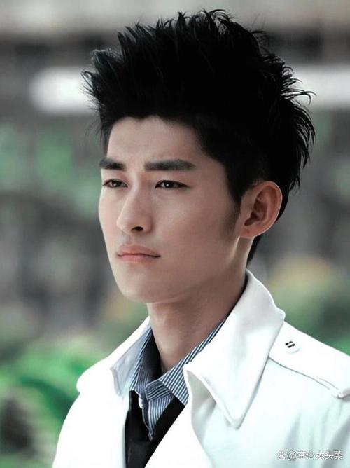 播放张翰主演的连续剧（找一下张翰主演的电视剧）找一下张翰主演的电视剧