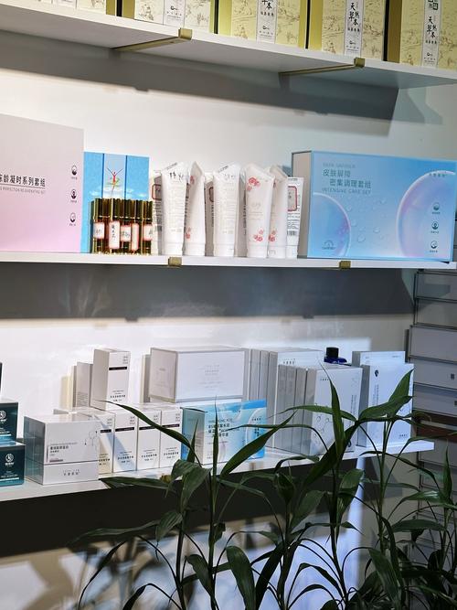 小红书医药护肤行业峰会(小红书推广医美效果)小红书推广医美效果